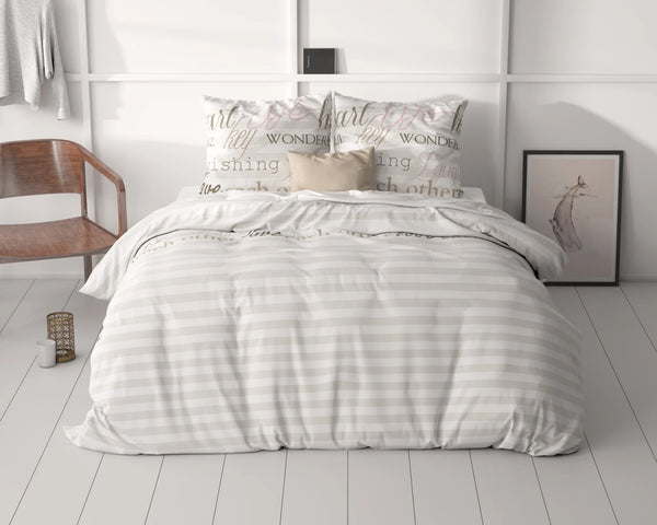 Sleeptime dekbedovertrek Pinky Words - Microvezel