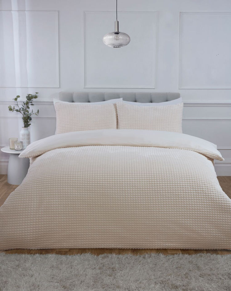 So Soft dekbedovertrek Waffle Teddy - Crème - Teddy Fleece - vooraanzicht