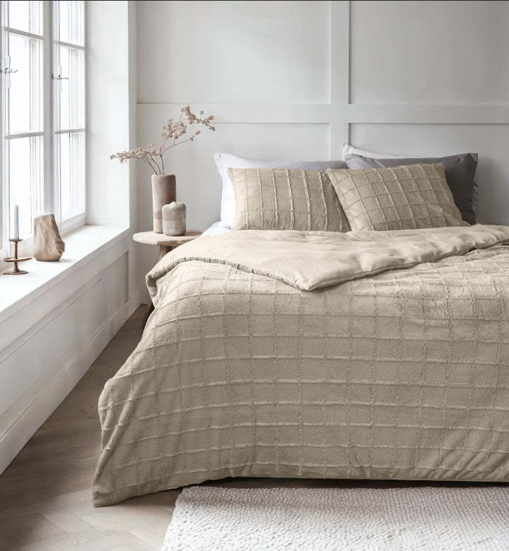 Sleeptime Faux fur dekbedovertrek Check - onderkant microvezel - Beige